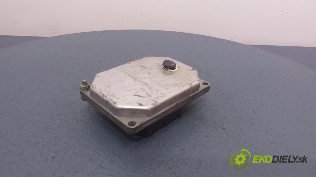 Fiat Stilo 2003 riadiaca jednotka Motor: 55186425