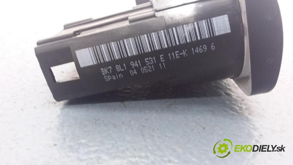 Audi A3 1999 prepínač svetiel 8L1941531E