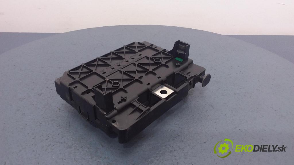 Citroen Berlingo 2007 skříňka Pojistky 9650618480-00