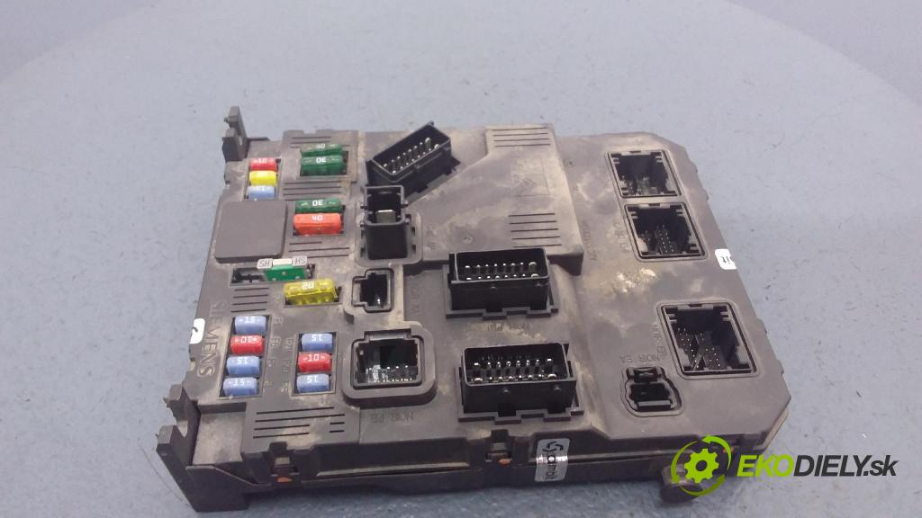 Citroen Berlingo 2007 skříňka Pojistky 9657999680