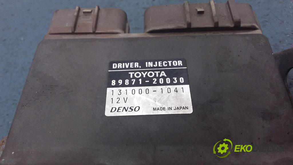 Toyota Avensis 2002 riadiaca jednotka 89871-20030