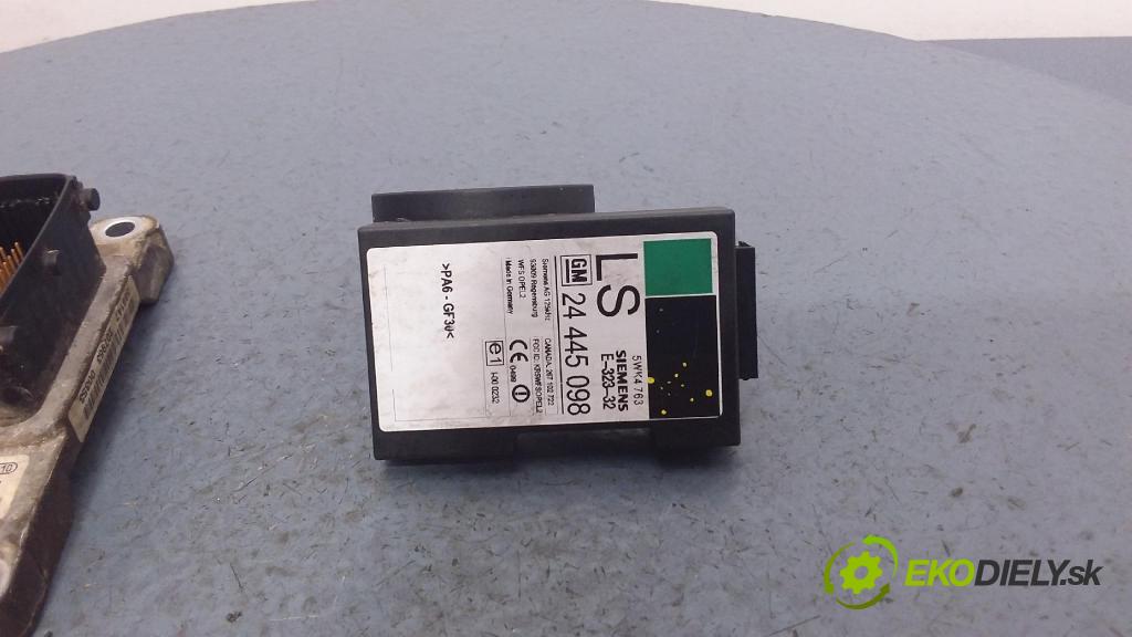 Opel Astra 2003 riadiaca jednotka Motor: 55350553
