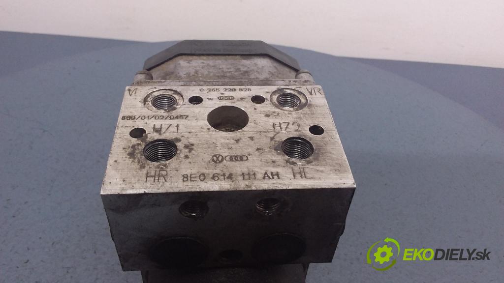 Audi A6 1998 čerpadlo ABS x 8E0614111AH