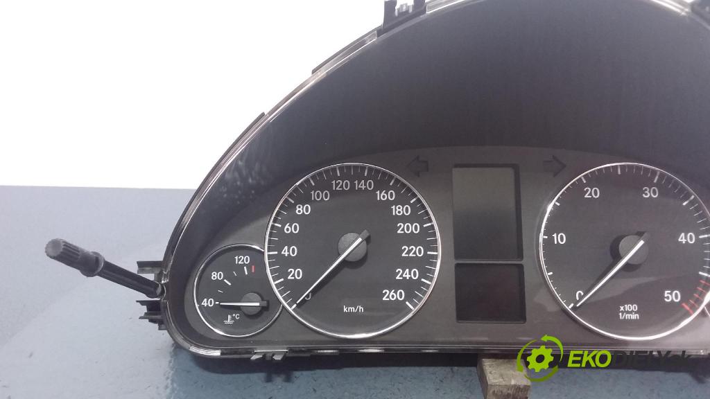 Mercedes-benz C 220 cdi 2006 prístrojovka/ budíky A2035405148