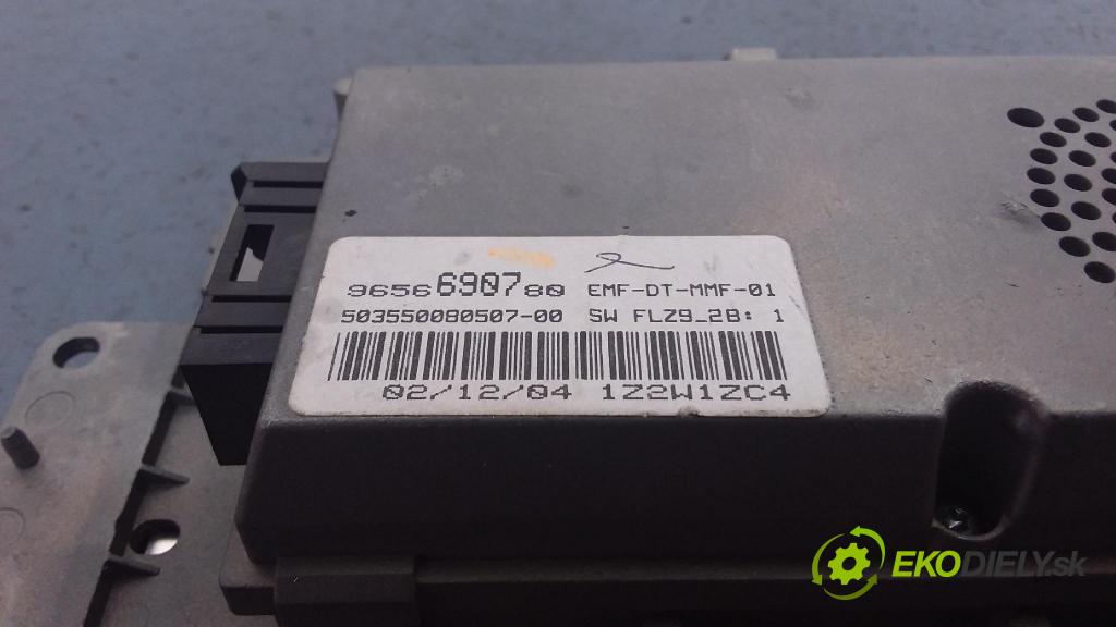 Peugeot 407 2005 Zobrazit: Rádio: / GPS 9656690780