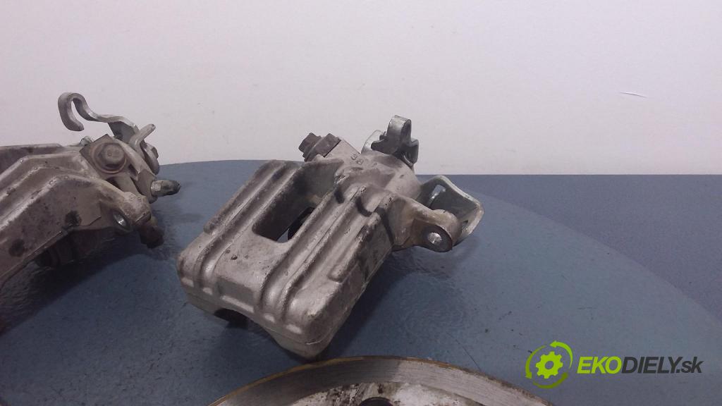 Audi A3 2001 kotúč Brzda: zadný 232 MM