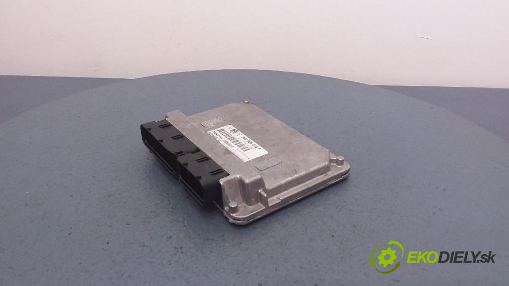 Volkswagen Passat 2001 riadiaca jednotka Motor: 3B0906018F
