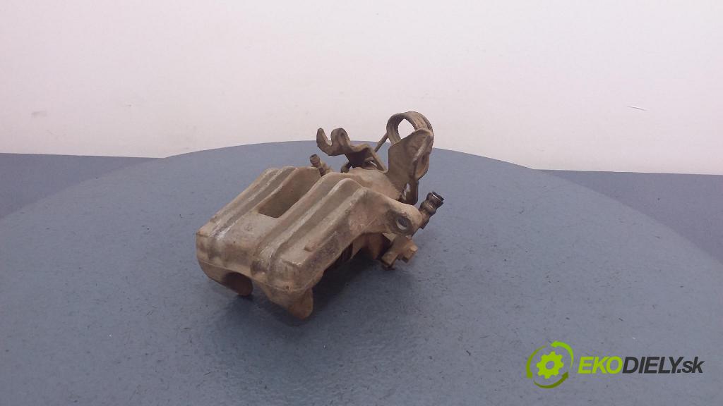 Volkswagen Passat 2004 brzdič brzdový zad Vľavo: 01