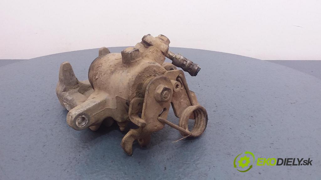 Volkswagen Passat 2004 brzdič brzdový zad Vľavo: 01