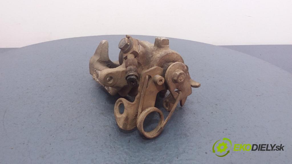 Volkswagen Passat 2004 brzdič brzdový zad v pravo: 01