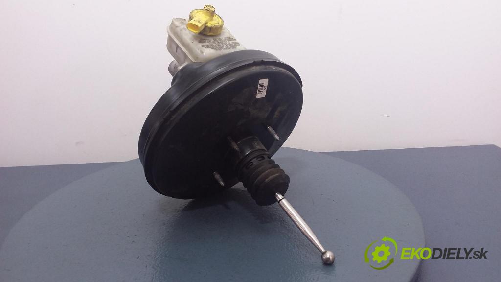 Volkswagen Golf 2002 servo Brzdní: 1J1614105T
