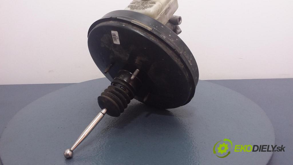 Volkswagen Golf 2002 servo Brzdní: 1J1614105T