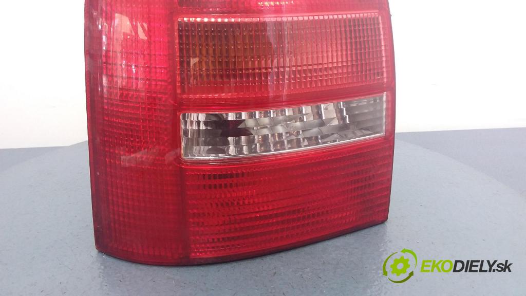 Audi A4 2000 svetlo / reflektor zad ľavá Vonkajsia: 01-441-1945L