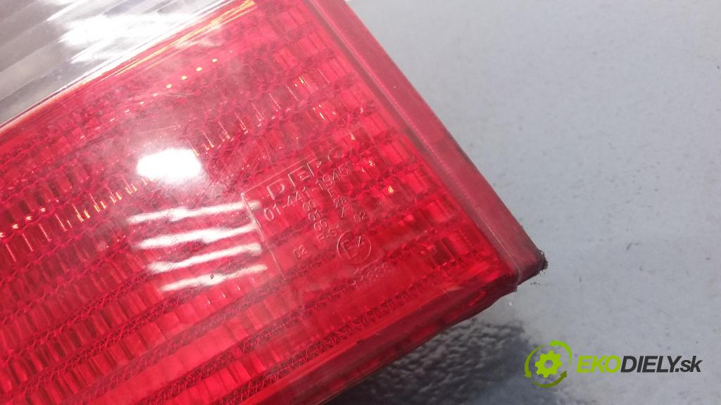 Audi A4 2000 světlo Zad: levá Mimo: 01-441-1945L