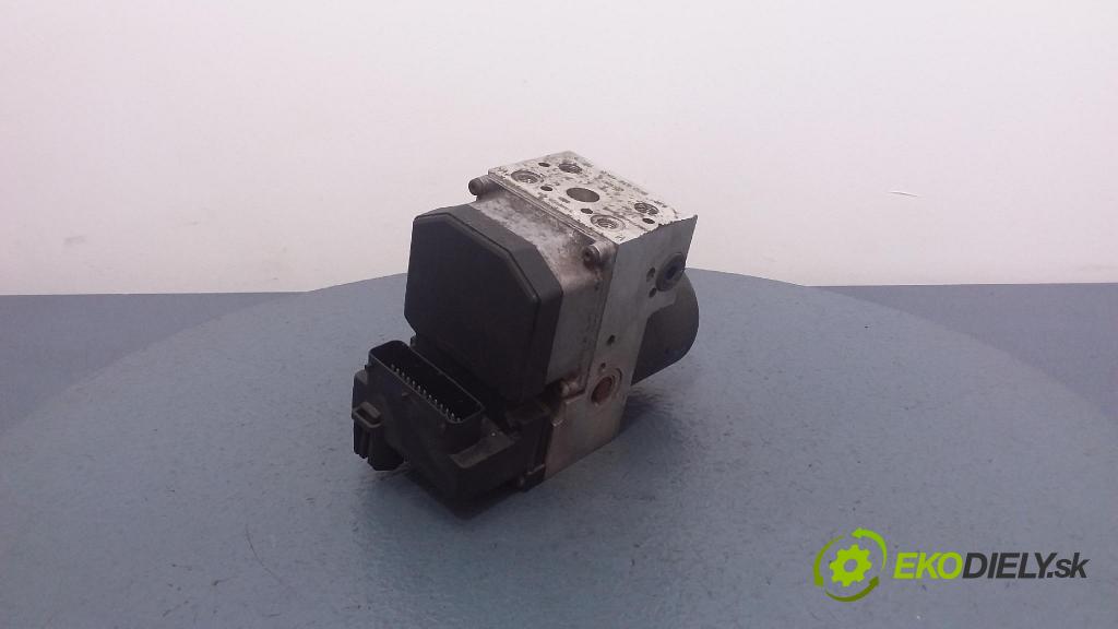 Audi A6 2000 čerpadlo ABS x 8E0614111B
