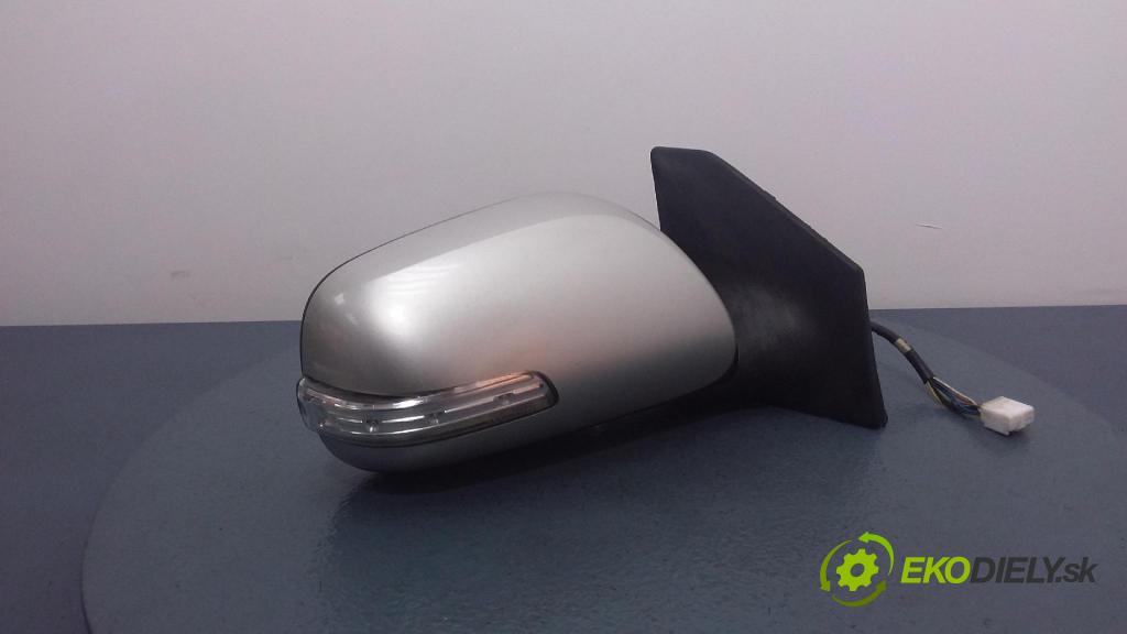 Toyota Avensis 2009 zpětné zrcátko prave 020058 016057