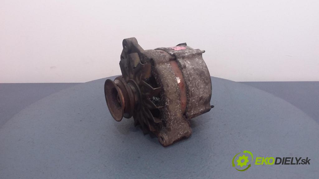 Volkswagen Passat 1991 Alternator 068903029K