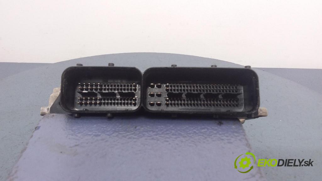 Opel Vectra 2006 riadiaca jednotka Motor: 55205632
