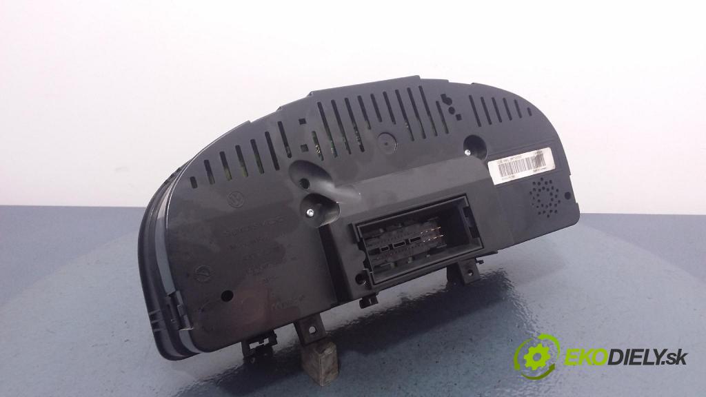 Volkswagen Touran 2007 Přístrojová deska 1T0920873E