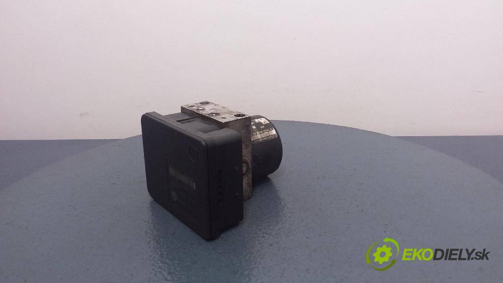 Volkswagen Touran 2007 čerpadlo ABS x 1K0907379AC