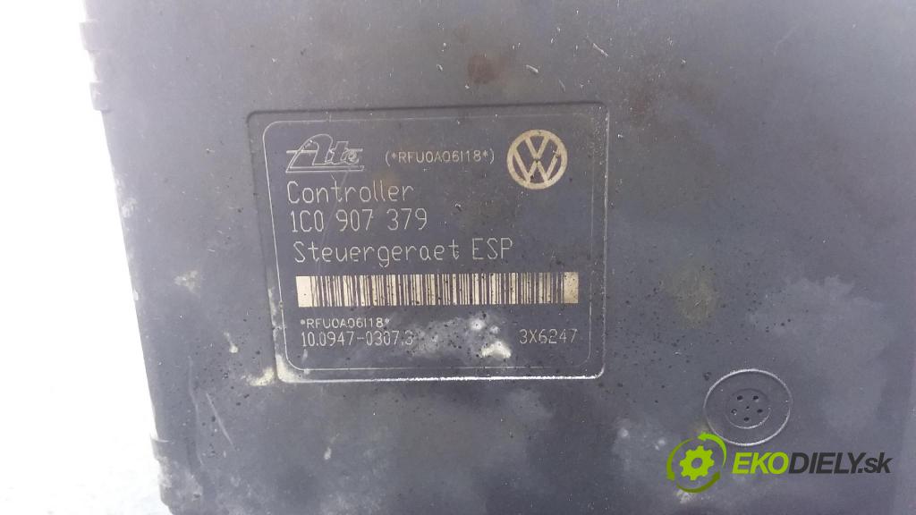 Volkswagen New beetle 2000 čerpadlo ABS x 1C0907379