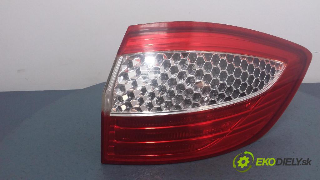 Ford Mondeo 2.0 tdci 2009 světlo Zad: Práva: Mimo: 7S71-13404-B