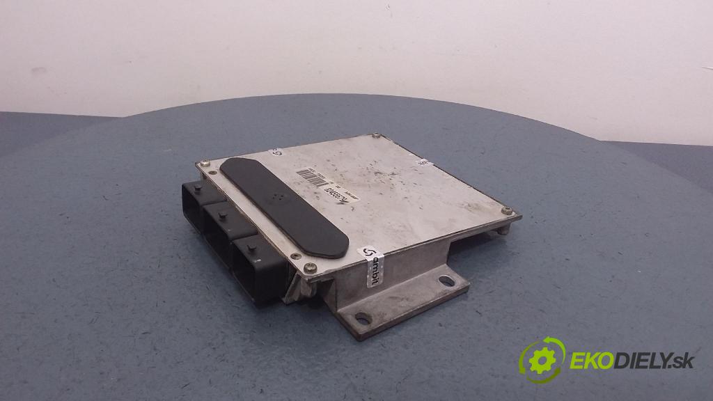 Peugeot 307 2002 riadiaca jednotka Motor: 9646345080
