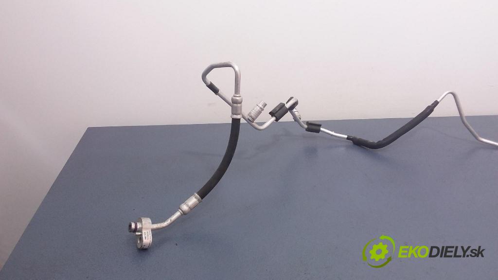 Skoda Fabia 2020 trubka Klimatizace: 6C0816741Q