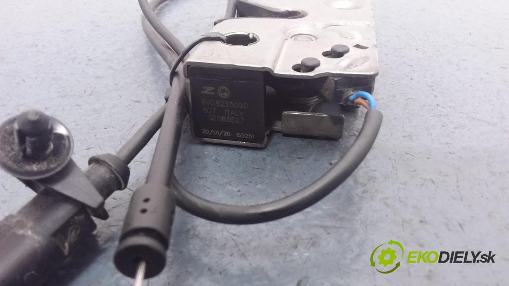 Skoda Fabia 2020 zámek masky: 6V0823509D