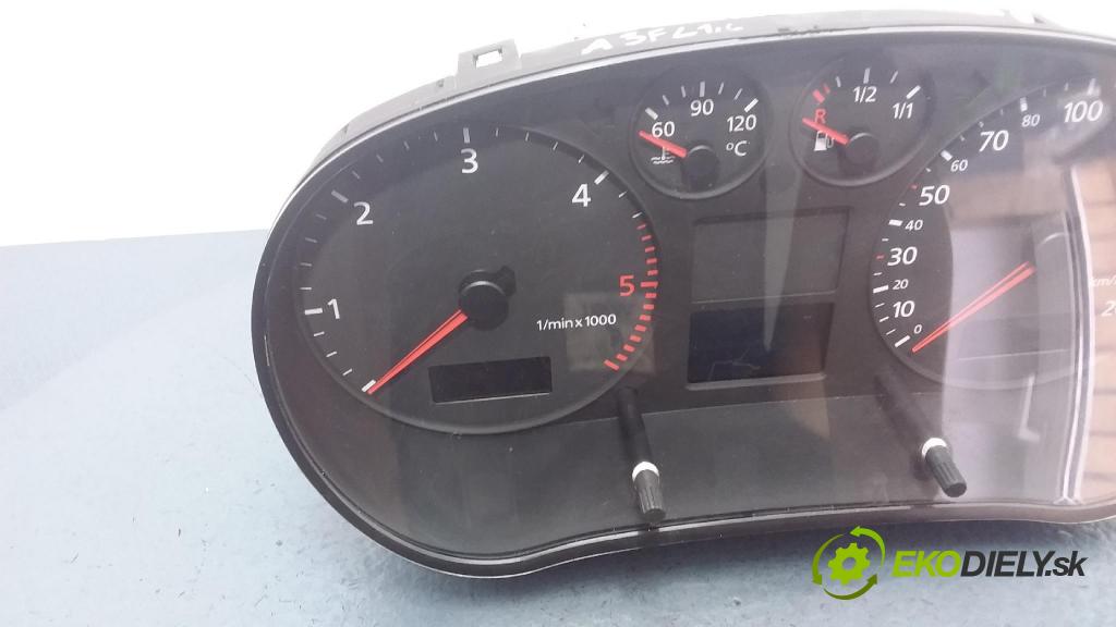 Audi A3 2000 prístrojovka/ budíky 8L0920950C