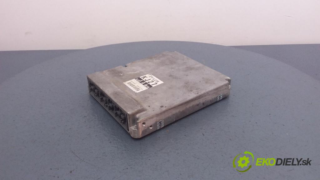 Mazda Millenia s 2002 riadiaca jednotka Motor: 279700-1322