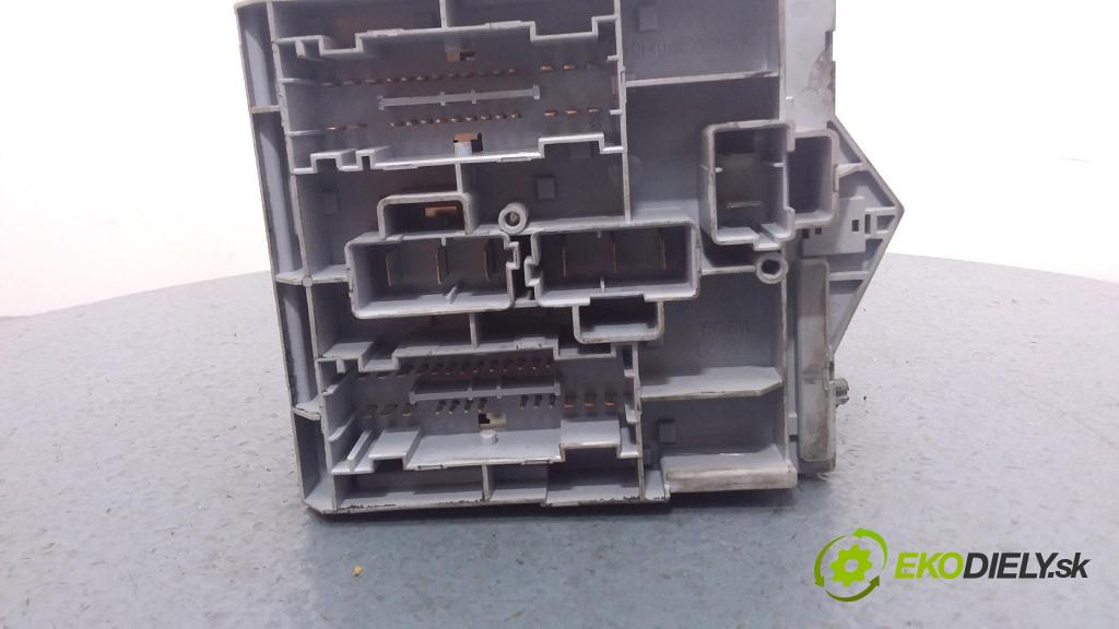 Peugeot Boxer 2002 skříňka Pojistky 1332043080