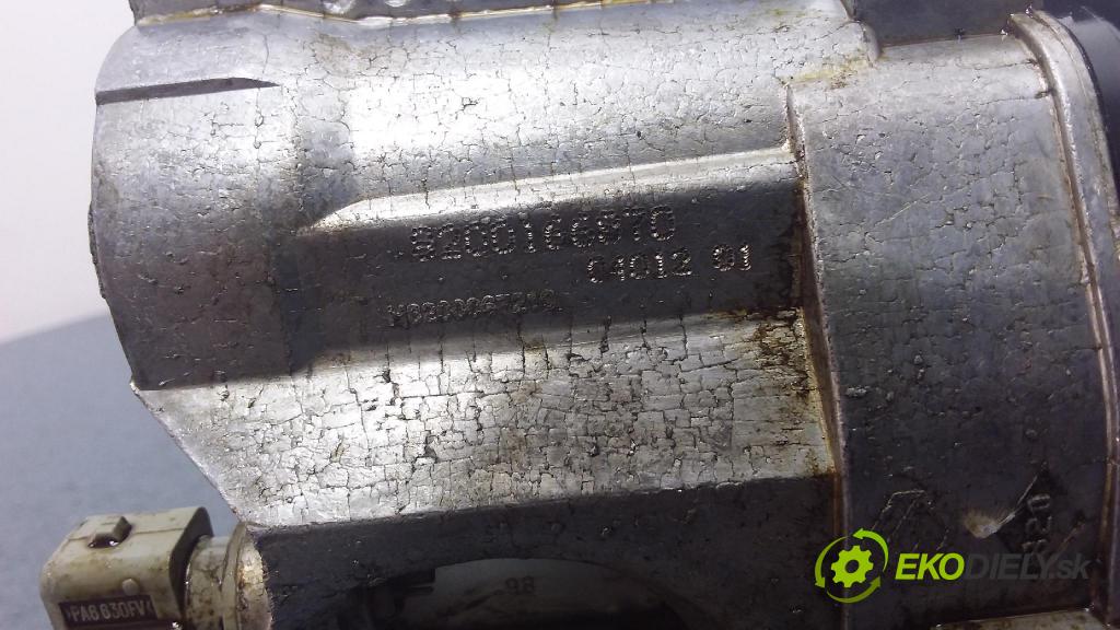 Renault Clio 2002 škrticí klapka 8200166870