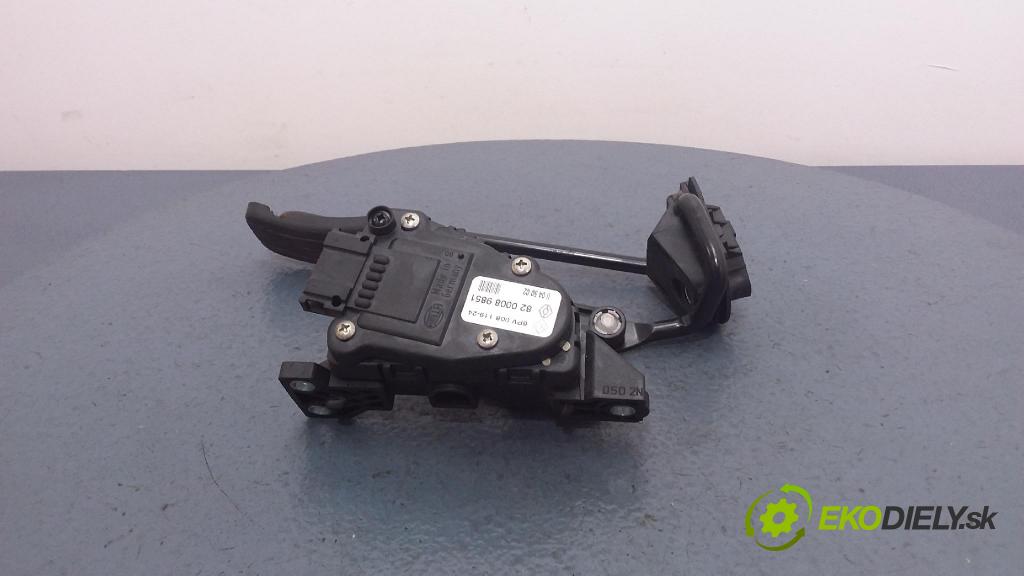 Renault Clio 2002 pedal Plyn: 8200089851