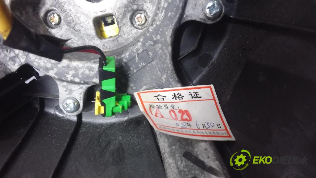 Brilliance Bs4 2010 volant 01