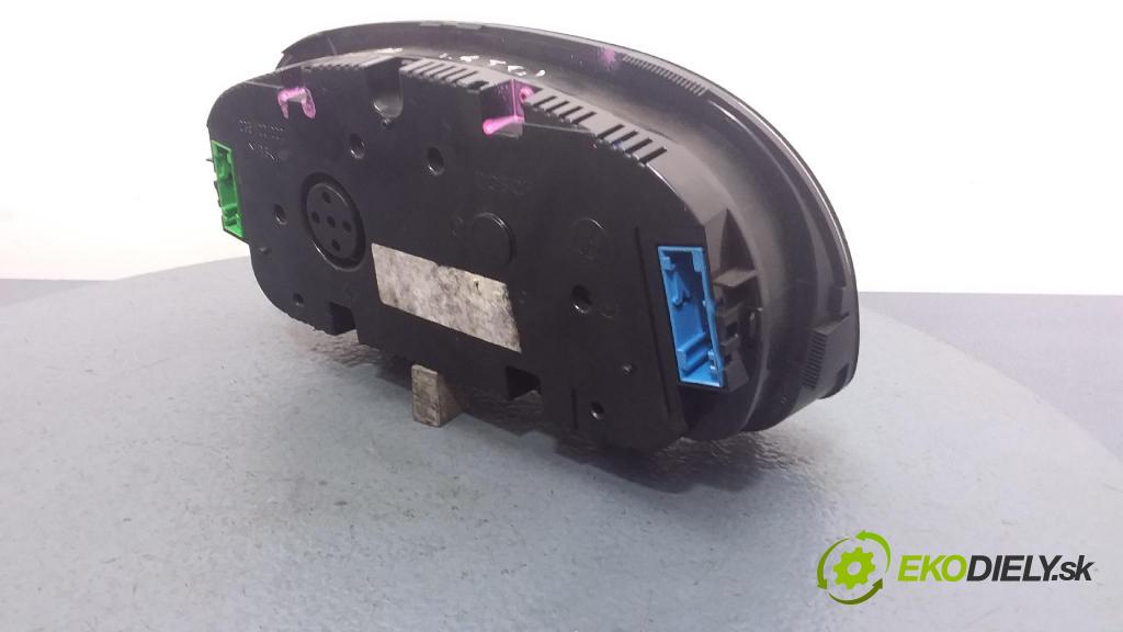 Volkswagen Bora 2001 prístrojovka/ budíky 1J0920826C