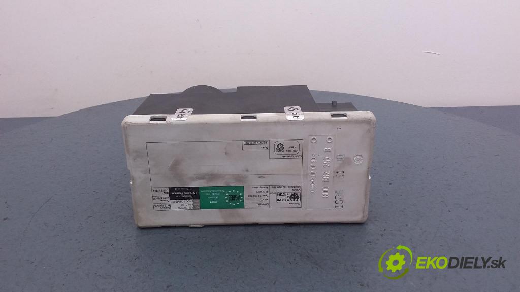 Audi A4 1999 pompa Centrálny: Zámok: 8D0862257B