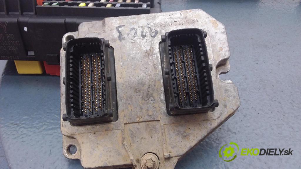 Opel Vectra 2004 riadiaca jednotka Motor: 55354416