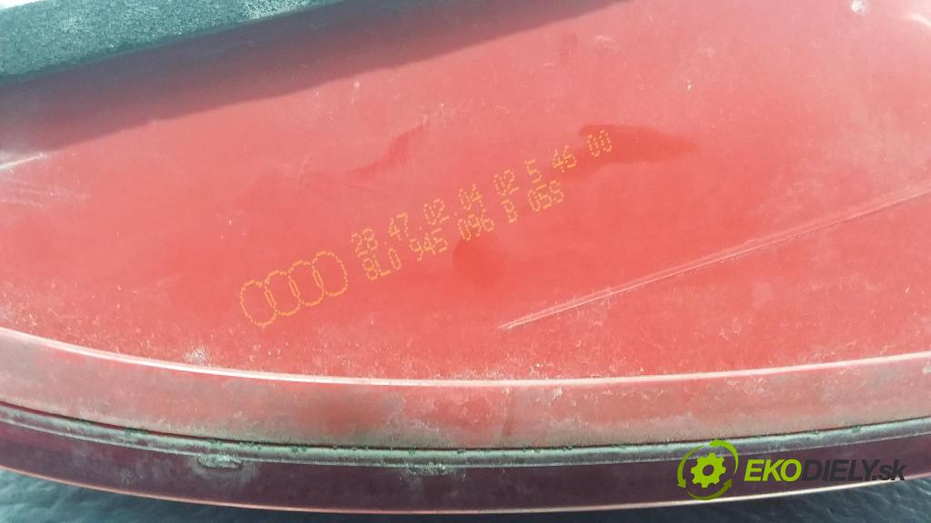 Audi A3 2000 svetlo / reflektor zad Prava: Vonkajsia: 8L0945096B
