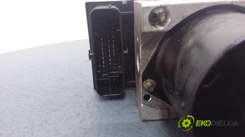Volkswagen Polo 2005 čerpadlo ABS x 6Q0907379AF