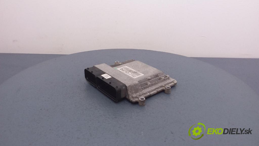 Chevrolet Epica 2006 riadiaca jednotka Motor: 96418364