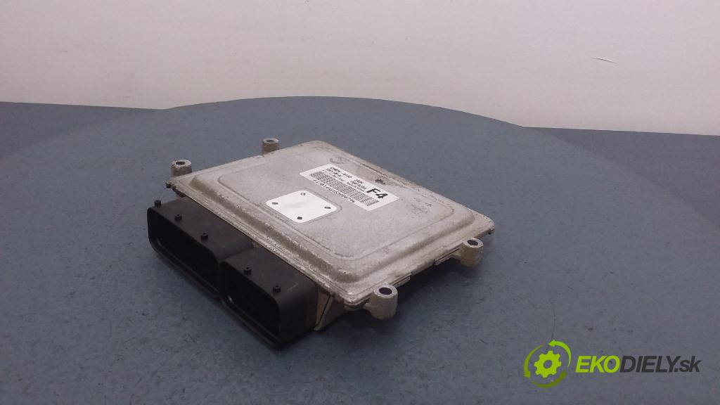 Chevrolet Epica 2006 riadiaca jednotka Motor: 96418364