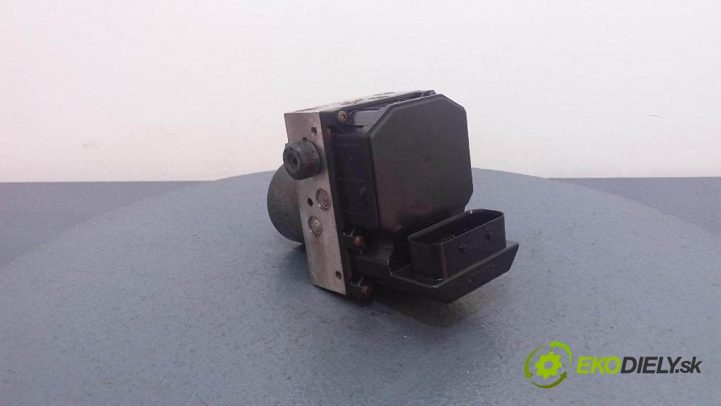 Audi A4 2002 čerpadlo ABS x 8E0614517