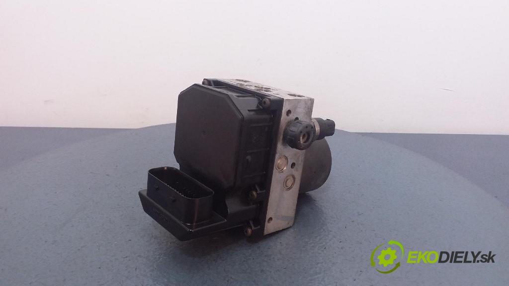 Audi A4 2002 čerpadlo ABS x 8E0614517