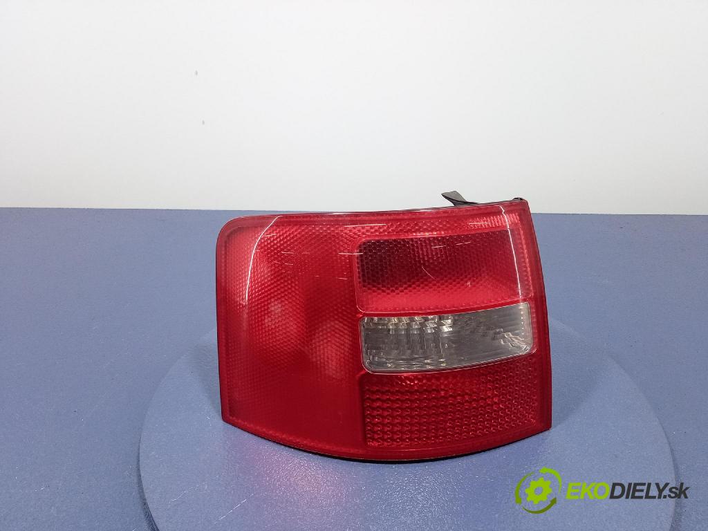 Audi A6 2004 světlo Zad: levá Mimo: 4B9945095F