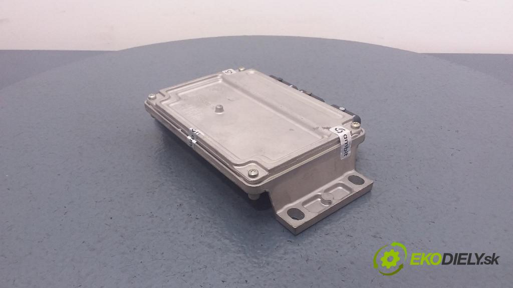 Peugeot 407 2006 riadiaca jednotka Motor: 9661570780