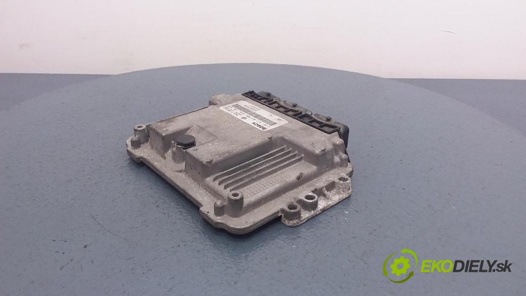 Renault Espace 2007 riadiaca jednotka Motor: 8200570596