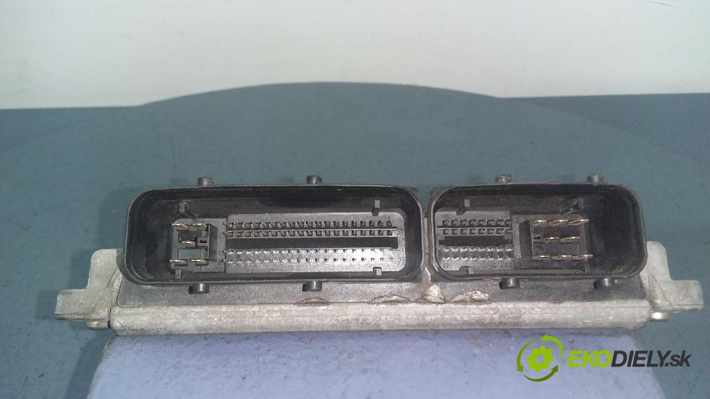 Volkswagen Golf 2001 riadiaca jednotka Motor: 036906034CN