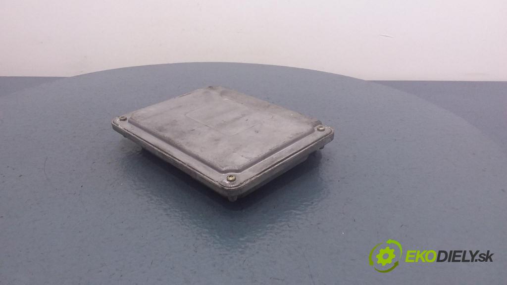 Volkswagen Golf 2001 riadiaca jednotka Motor: 036906034CN