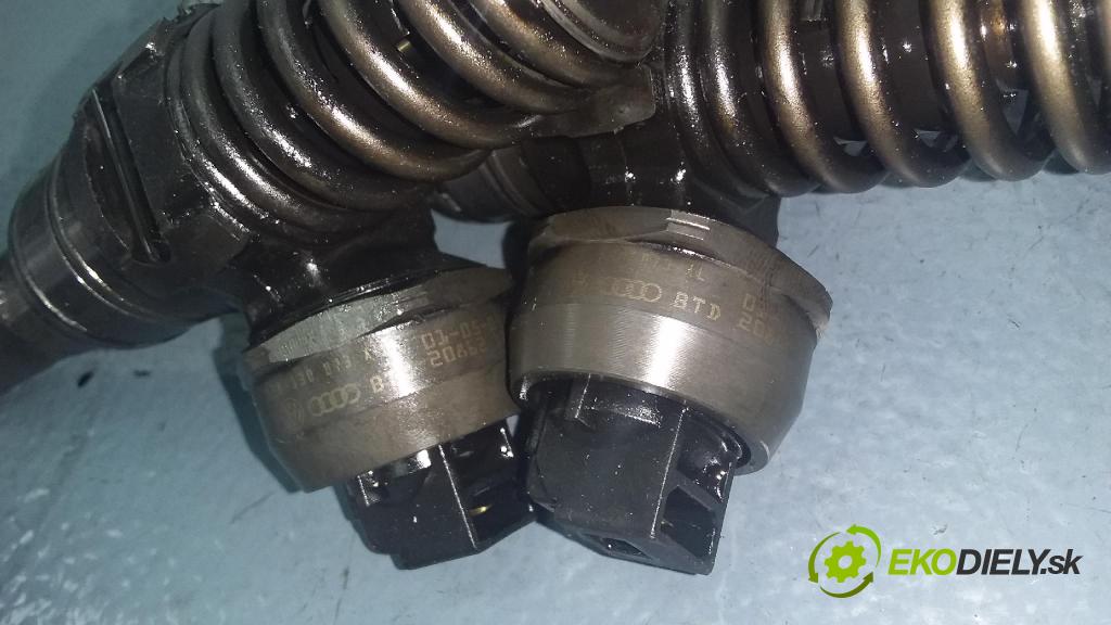 Audi A3 2001 vstrek 038130073AL